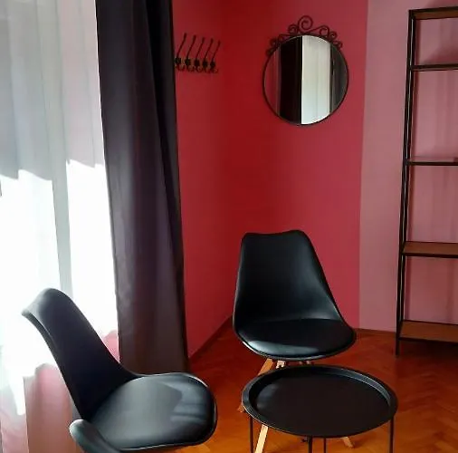 ゲストハウス Brisar 1898